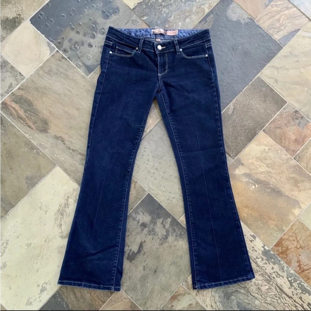PAIGE•Size 27•Laurel Canyon Bootcut Jeans•Dark Rinse Wash•Very Gently Worn🌼 - Picture 1 of 12